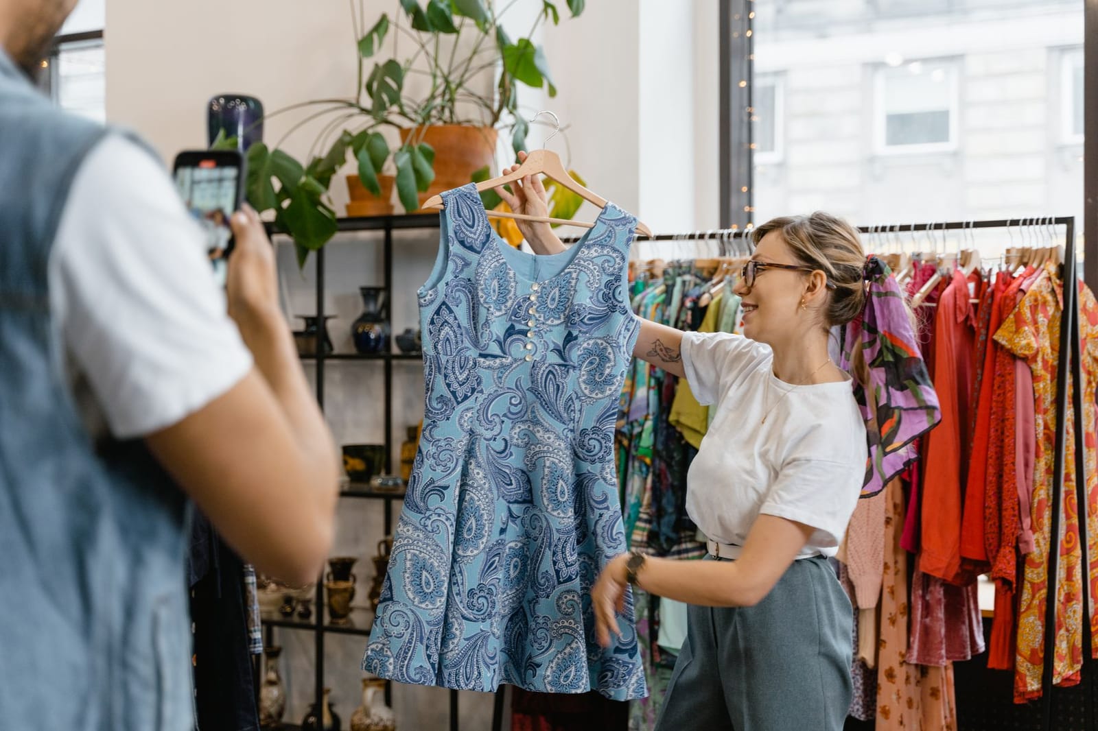 DTC fashion (online-only)