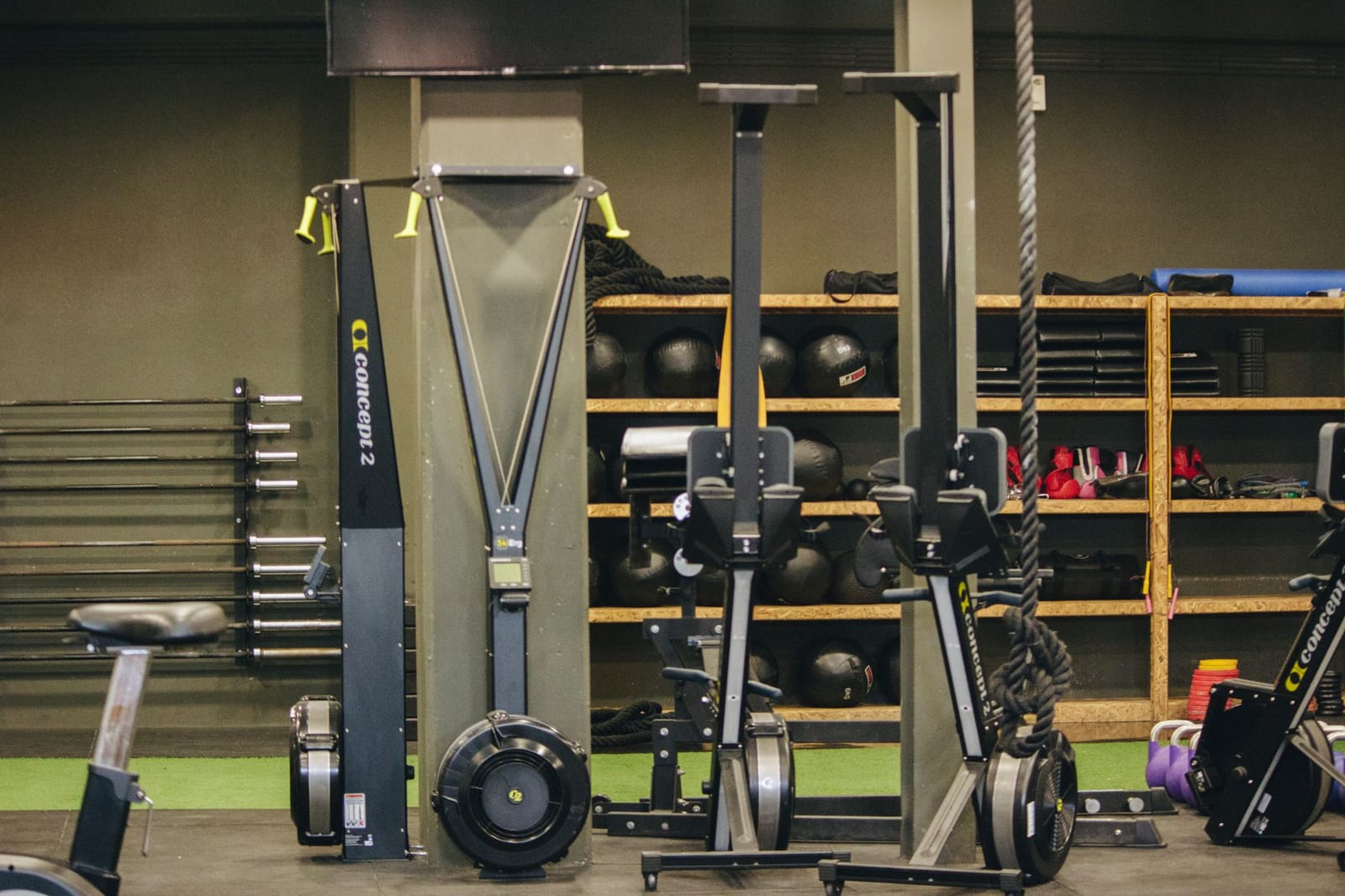 Gyms, health clubs, and boutique fitness studios
